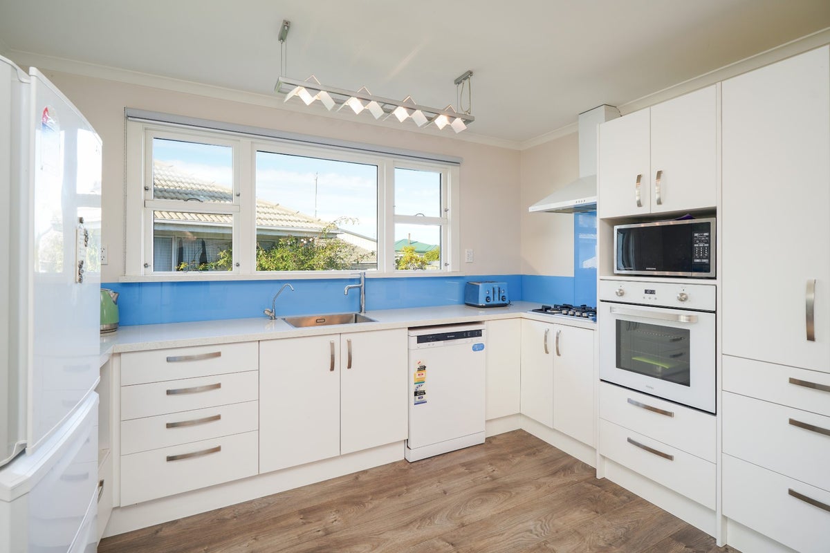 161 Inglewood Road, Newfield, Invercargill - Carousel 2