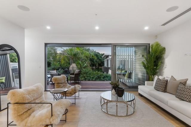 24B Patteson Avenue, Mission Bay, Auckland - Carousel 2