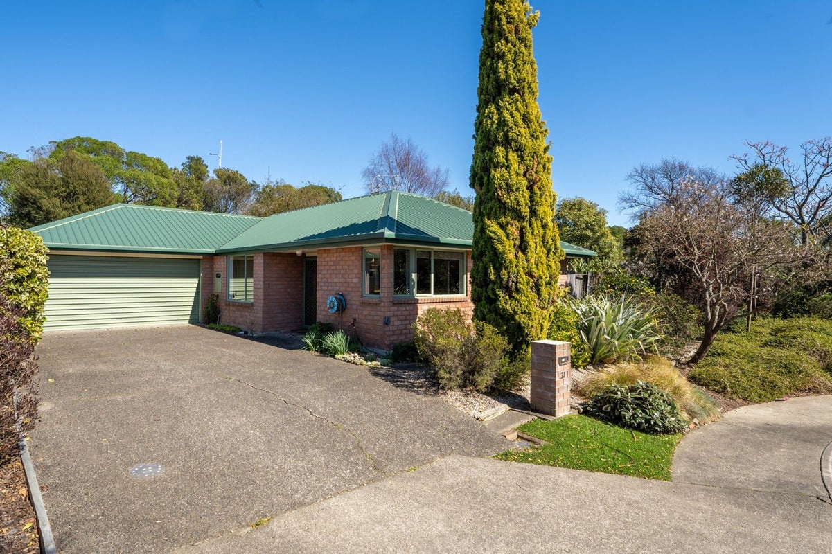 21 Duffy Place, Stoke, Nelson - Carousel 1