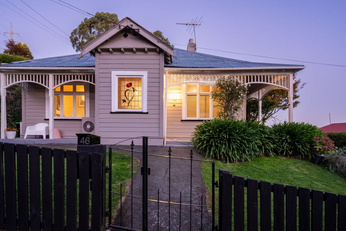 46 Sydney Street, Caversham, Dunedin - Carousel 2