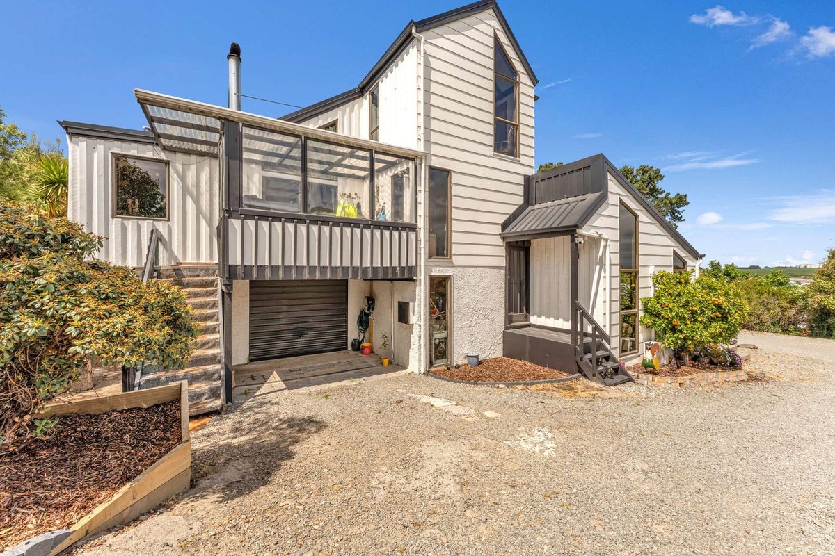 18A Otipua Road, Kensington, Timaru - Carousel 1