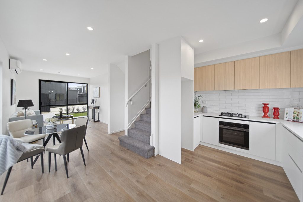 24 Hera Street, Flat Bush, Manukau City, Auckland - Carousel 2