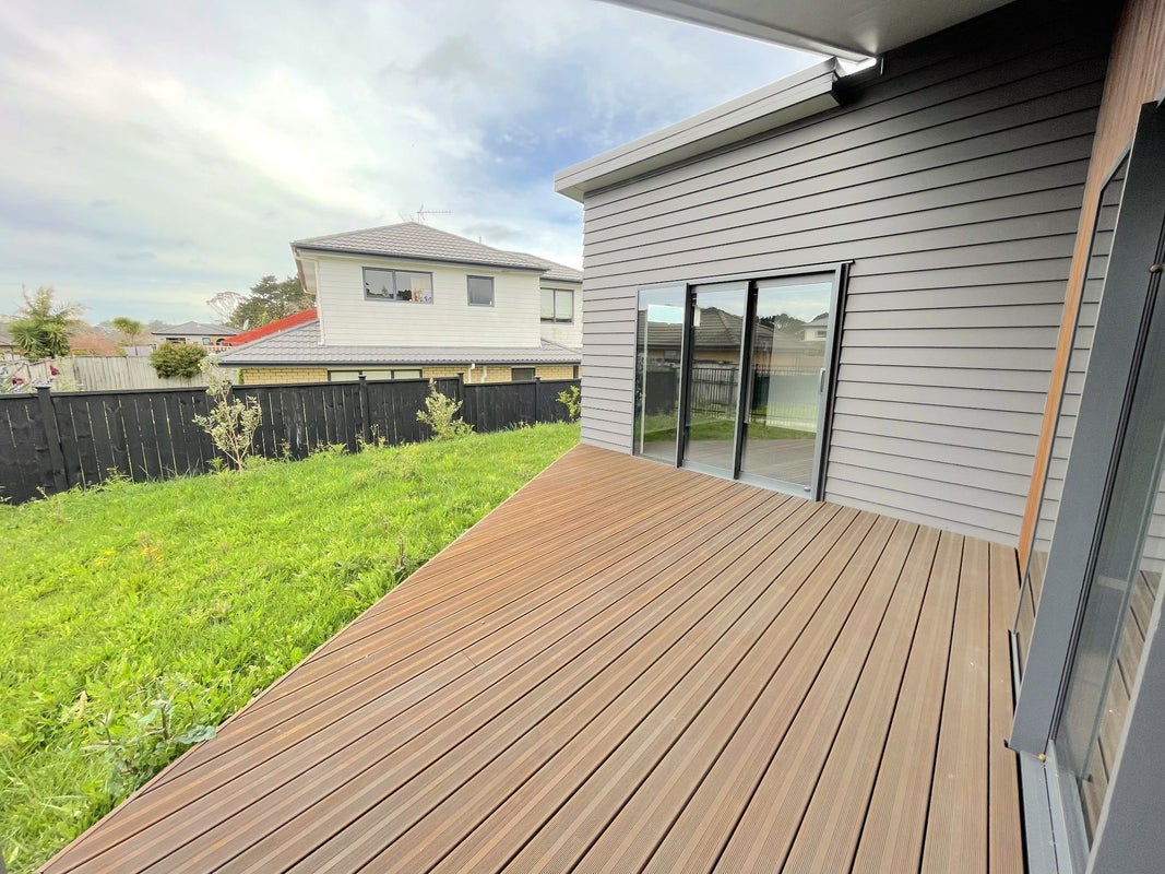 10 Patrick Rice Drive, Swanson, Auckland - Carousel 2