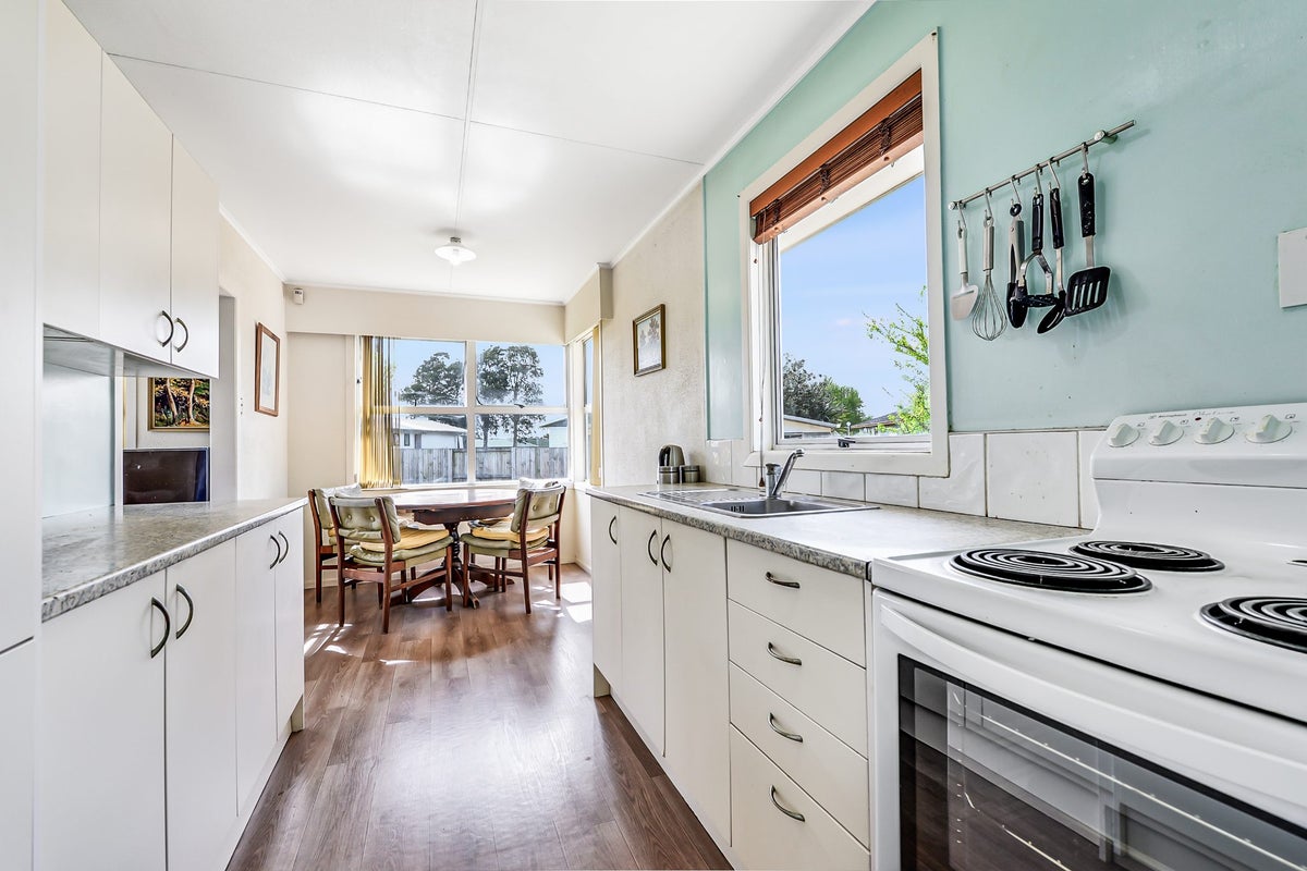 5 Prior Place, Nawton, Hamilton - Carousel 2