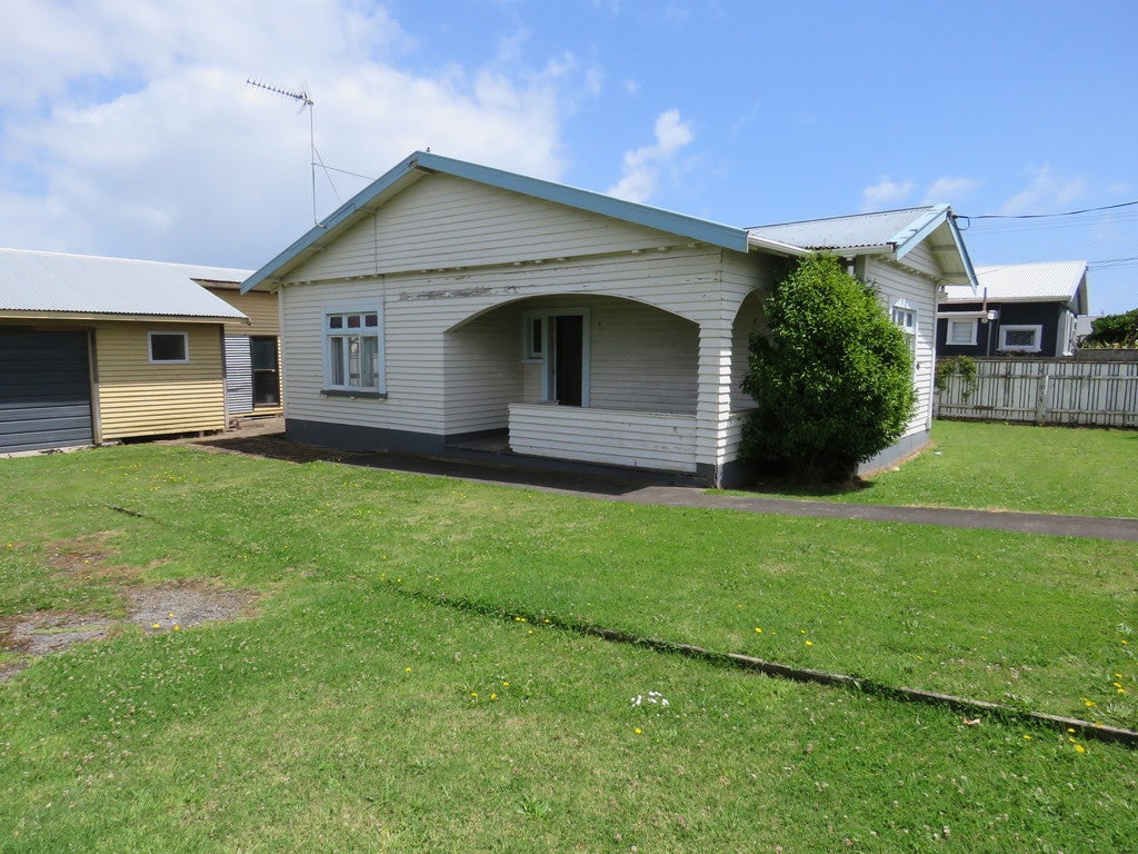 4 Rainsford Street, Moturoa, New Plymouth - Carousel 8