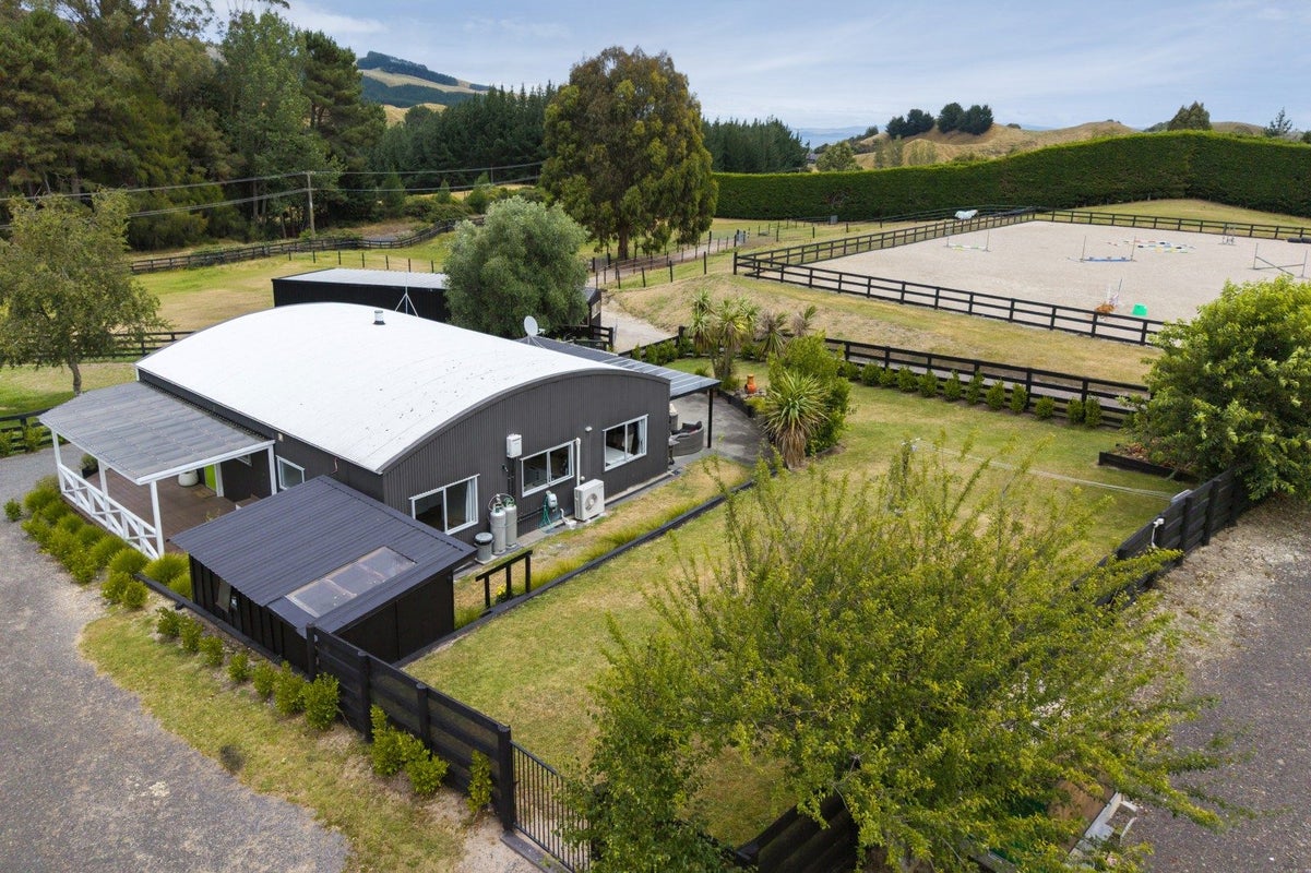 434 Whangamata Road, Kinloch, Taupo - Carousel 1