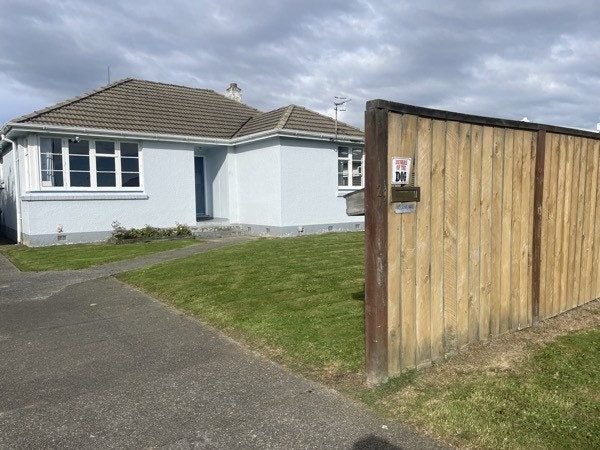 29 Tummel Street, Glengarry, Invercargill - Carousel 1