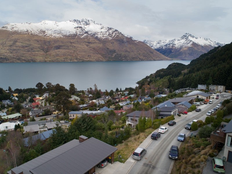 38 Dart Place, Fernhill, Queenstown - Carousel 1