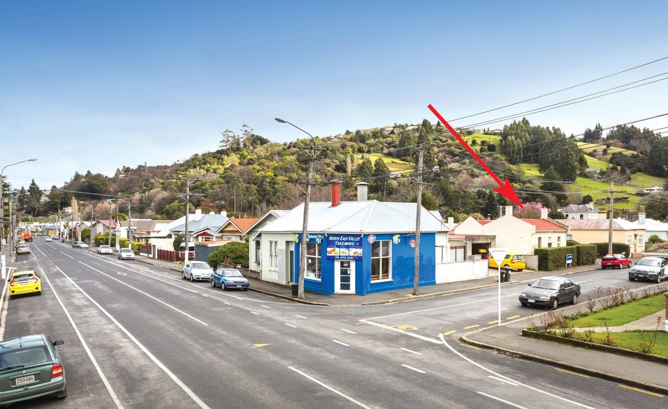 7 Selwyn Street, North East Valley, Dunedin - Carousel 1