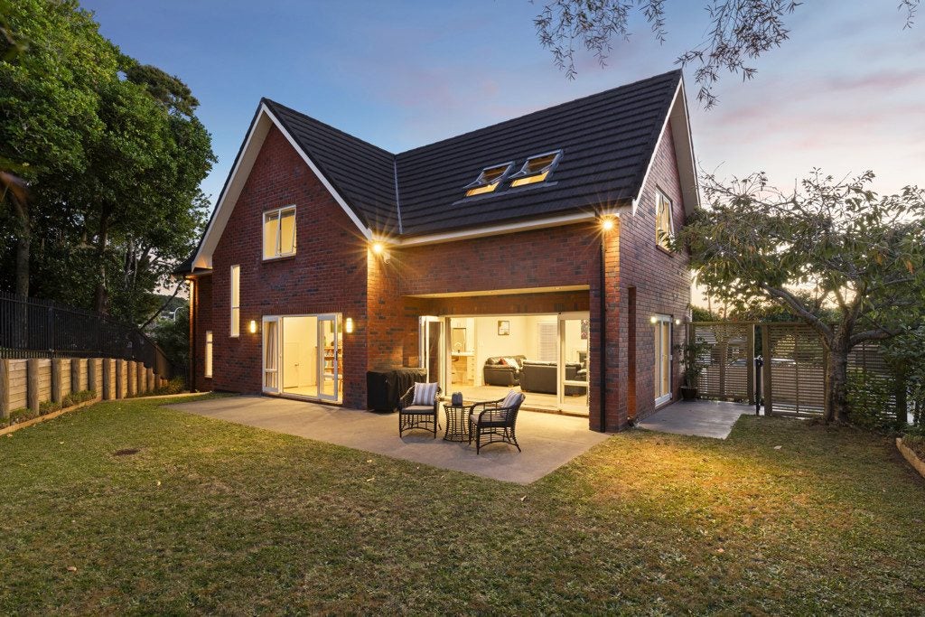 20 Les Fisher Place, Pukekohe, Pukekohe - Carousel 1