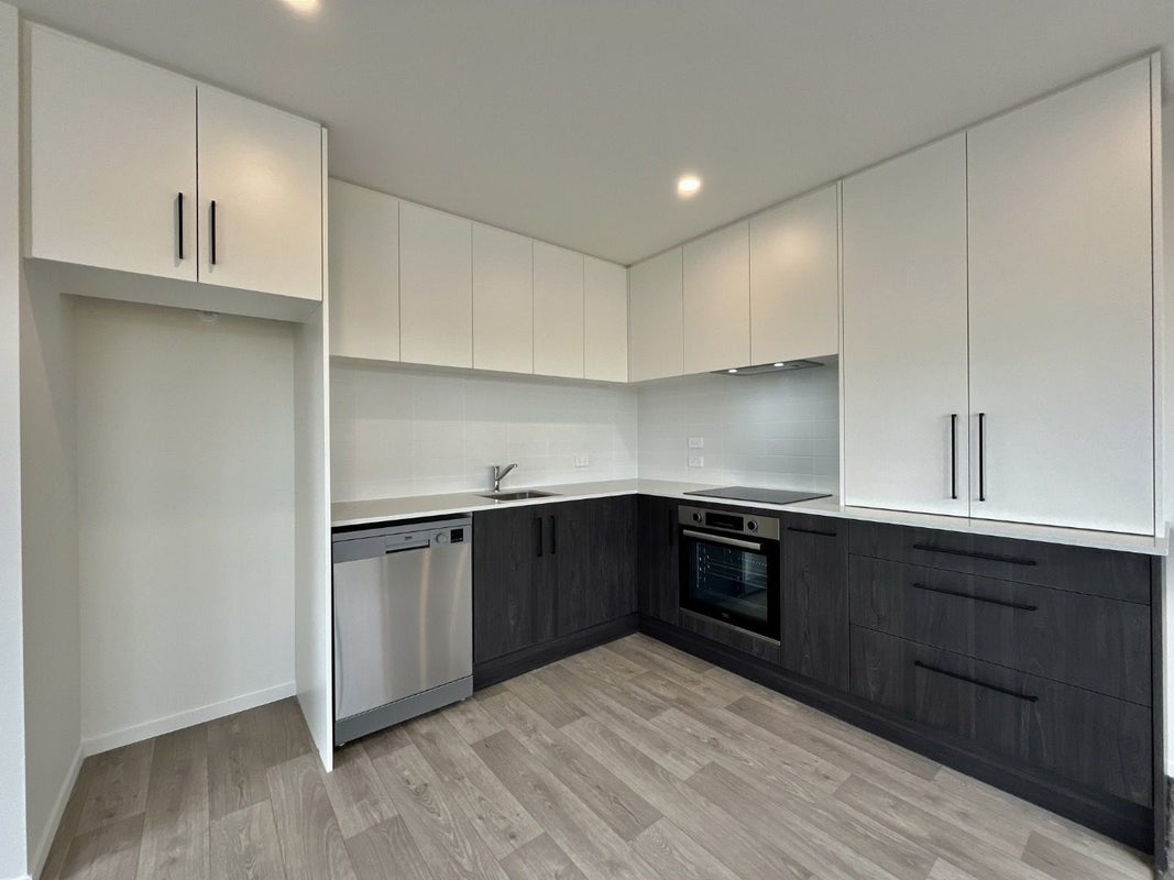 1/27 Evesham Crescent, Spreydon, Christchurch - Carousel 2