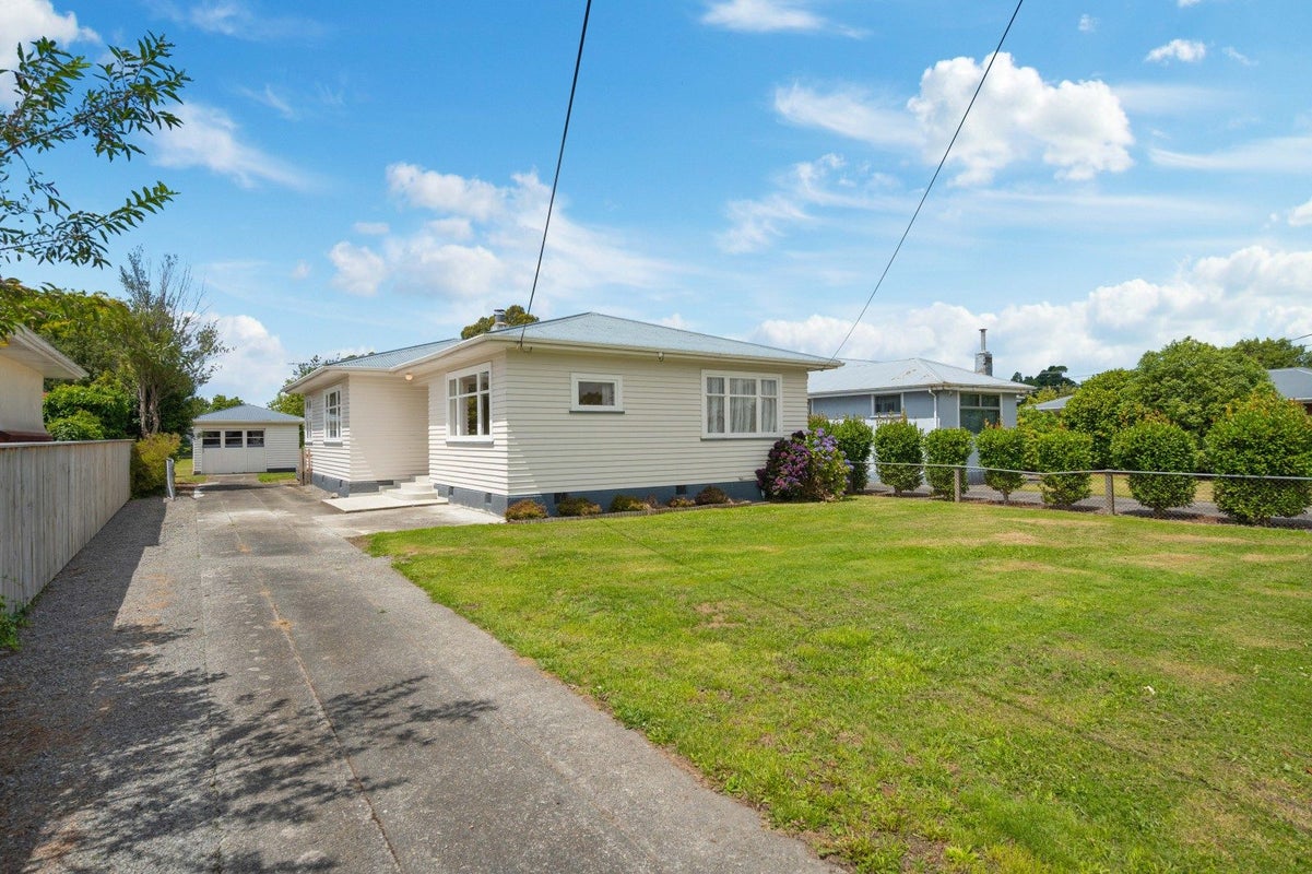 95 Herbert Street, Masterton - Carousel 12