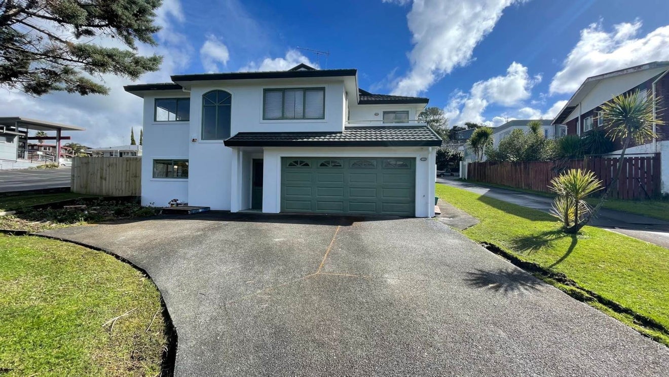 53 Maxwelton Drive, Mairangi Bay, Auckland - Carousel 1