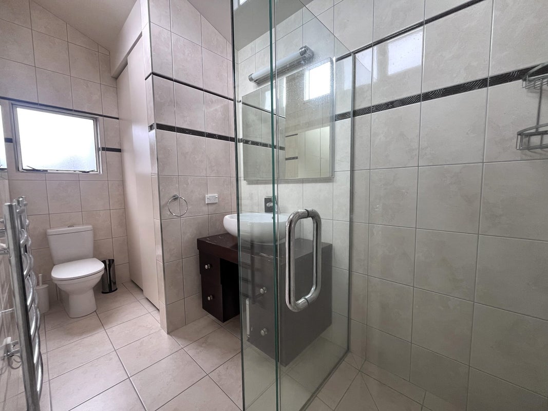 26 Rama Crescent, Khandallah, Wellington - Carousel 22