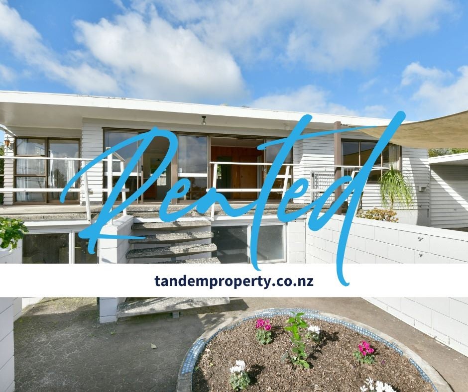 63 Tindalls Bay Road, Tindalls Beach, Whangaparaoa - Carousel 1