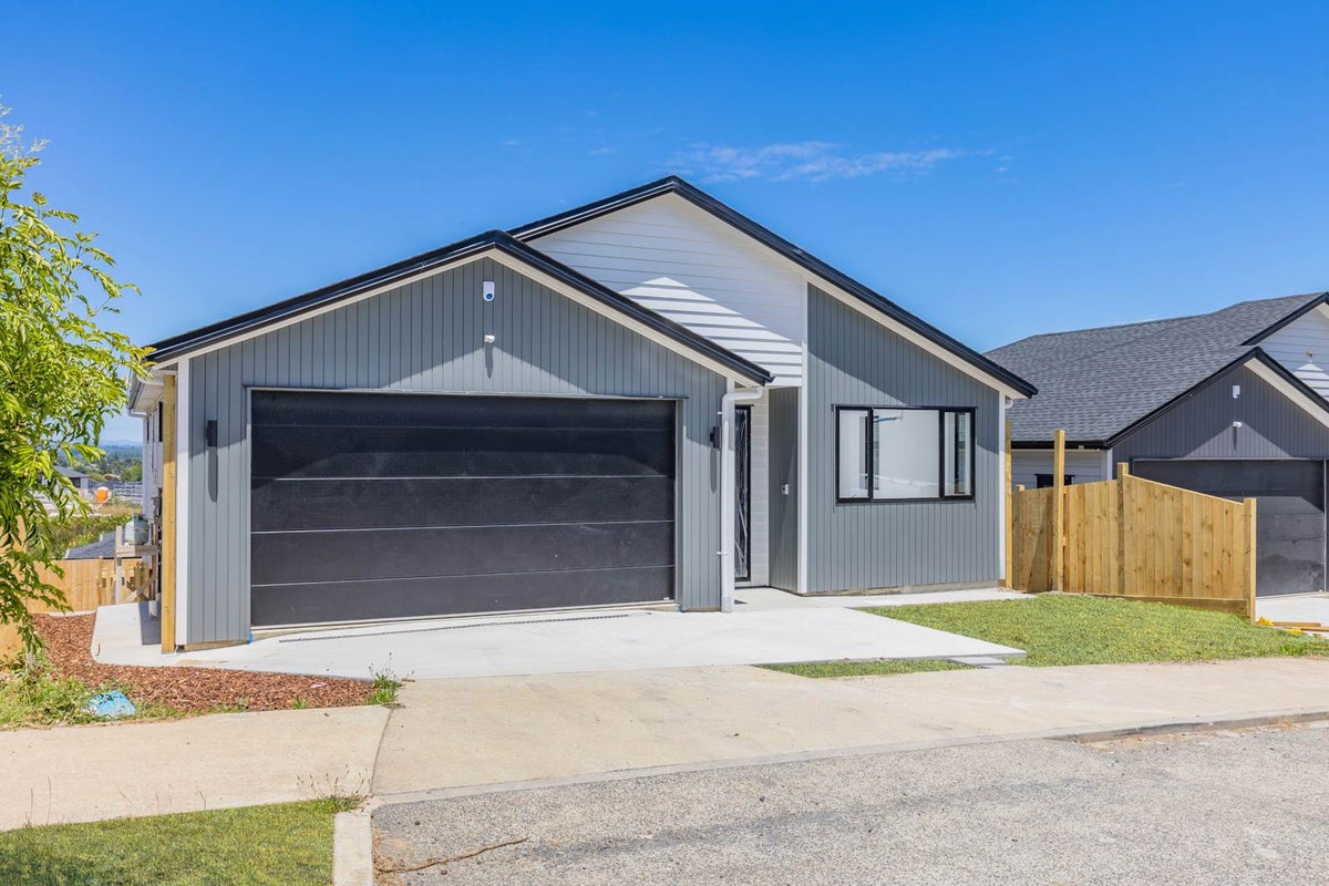13 Nola Dawn AVE, Papakura, Papakura - Carousel 2