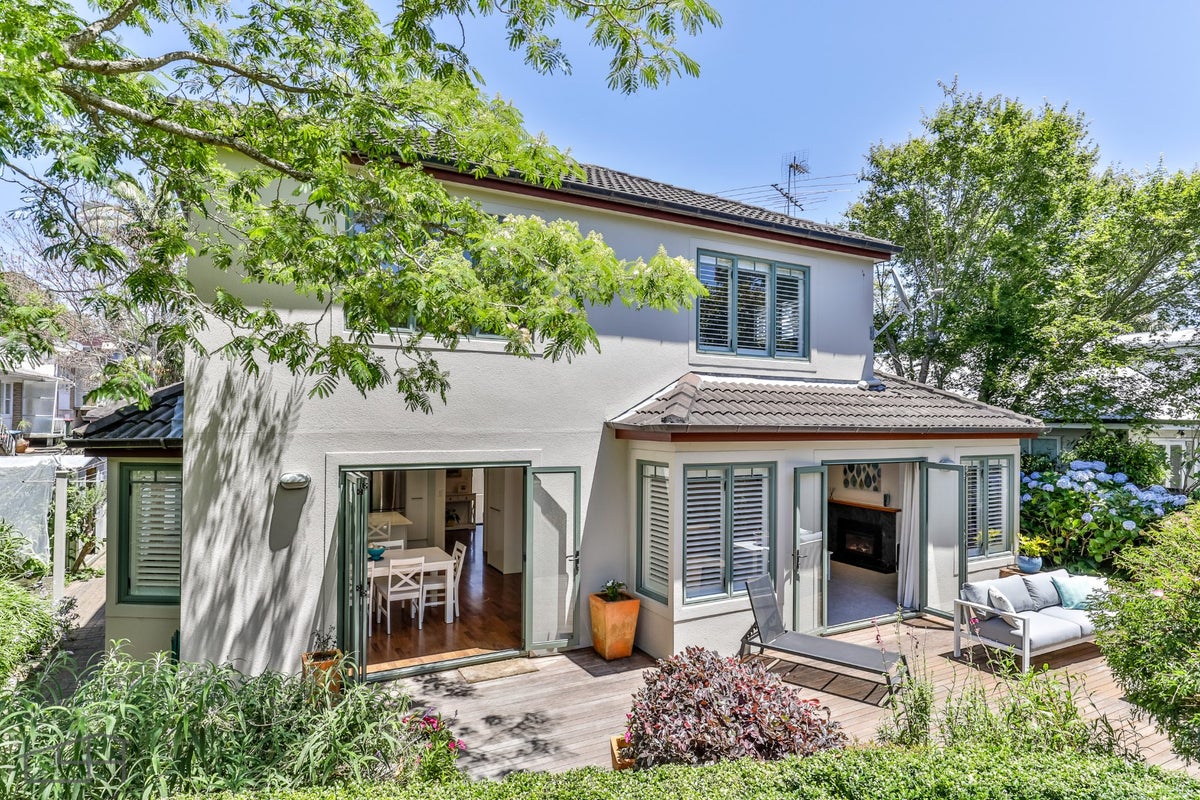 105B Landscape Road, Mount Eden, Auckland - Carousel 1