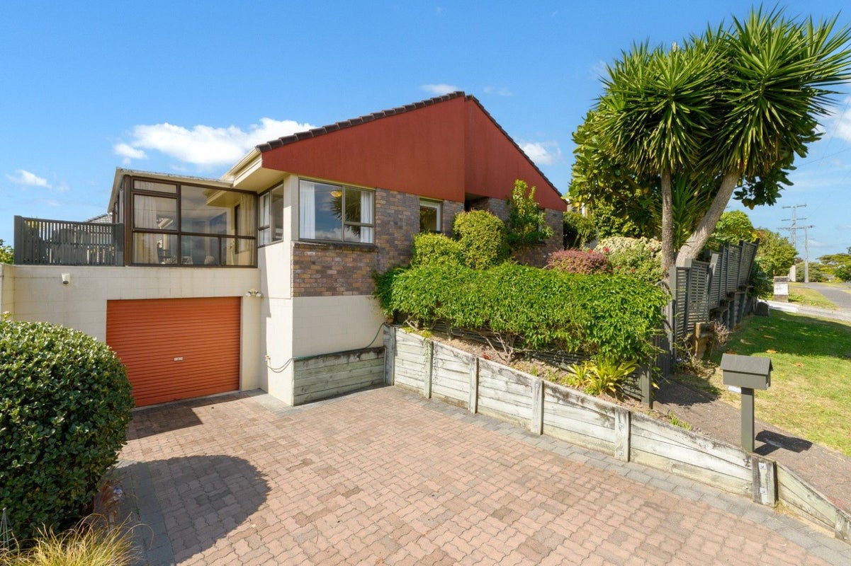47 Smiths Road, Matua, Tauranga - Carousel 2