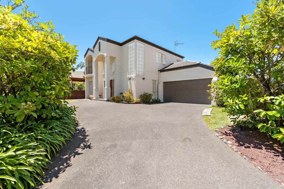 23 Te Hoe Grove, Pinehill, Auckland - Carousel 2