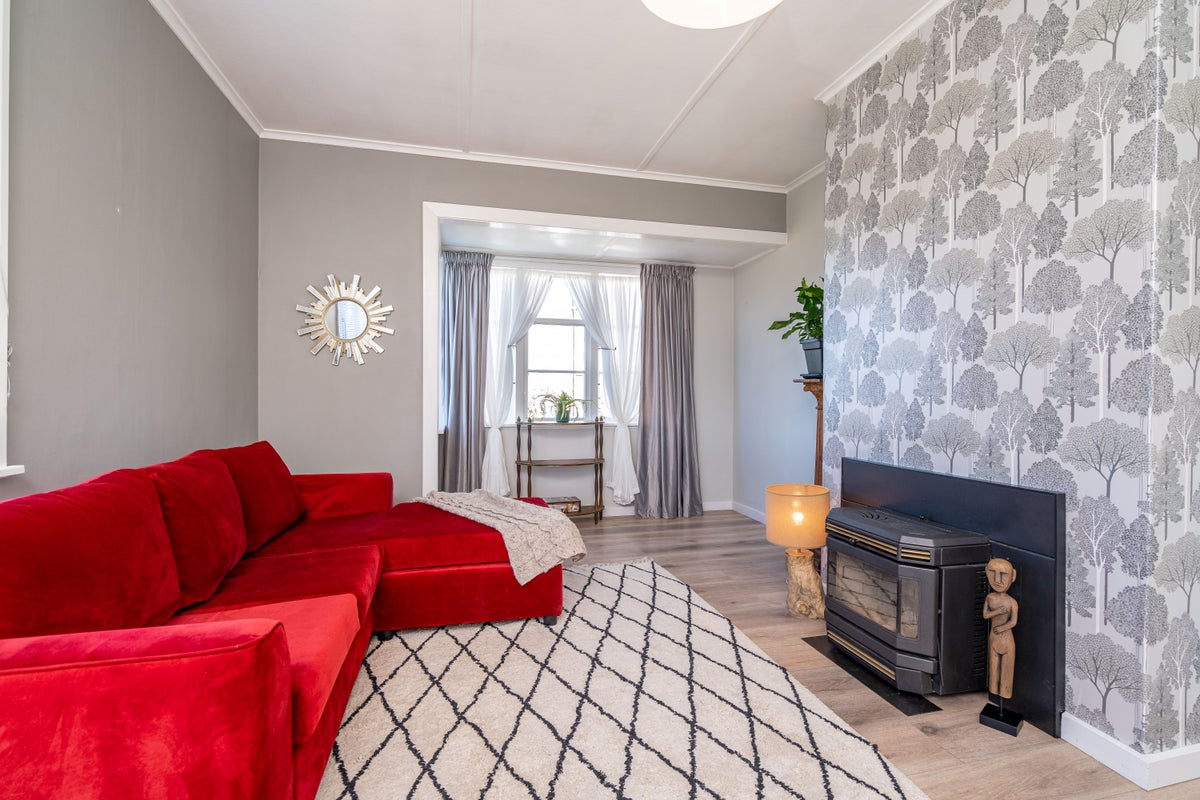 61 Panmure Avenue, Calton Hill, Dunedin - Carousel 2