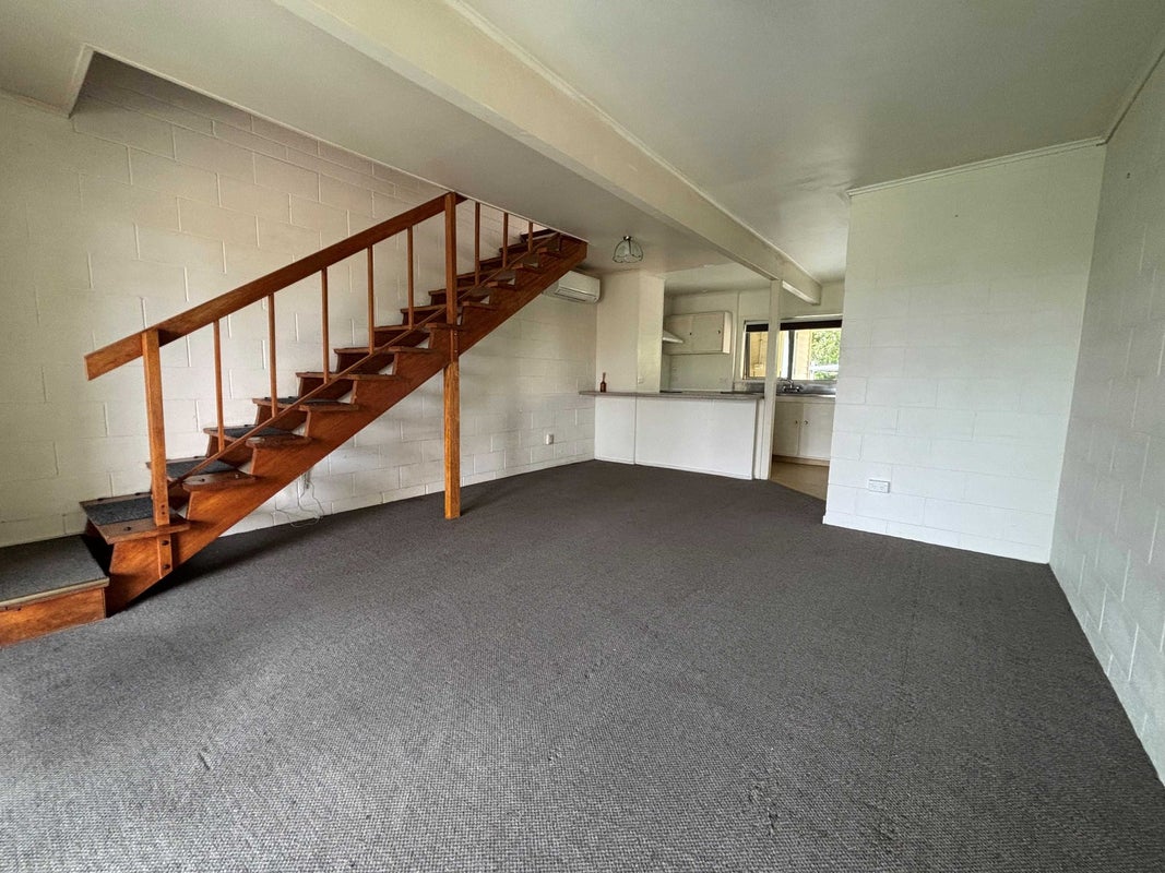 1/41 Tramway Road, Beach Haven, Auckland - Carousel 2