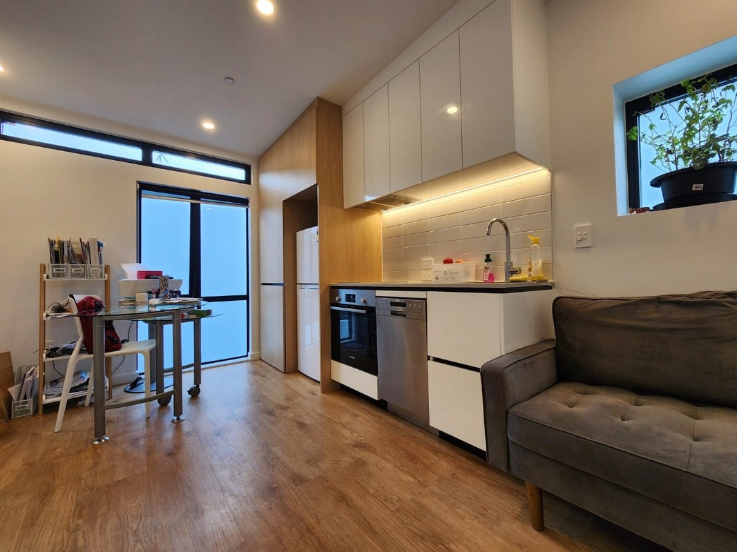 116/11 Jessie Street, Te Aro, Wellington - Carousel 2