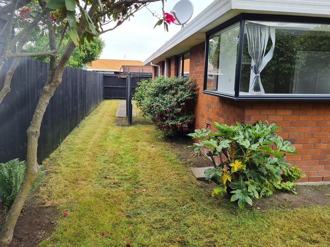2/1 Apollo Place, Papanui, Christchurch - Carousel 12