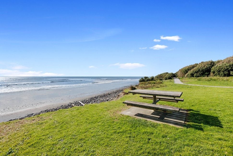 8 Wentworth Lane, Waiwhakaiho, New Plymouth - Carousel 29