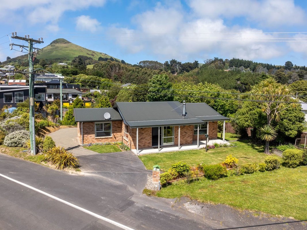 26 Seaton Road, Portobello, Dunedin - Carousel 2