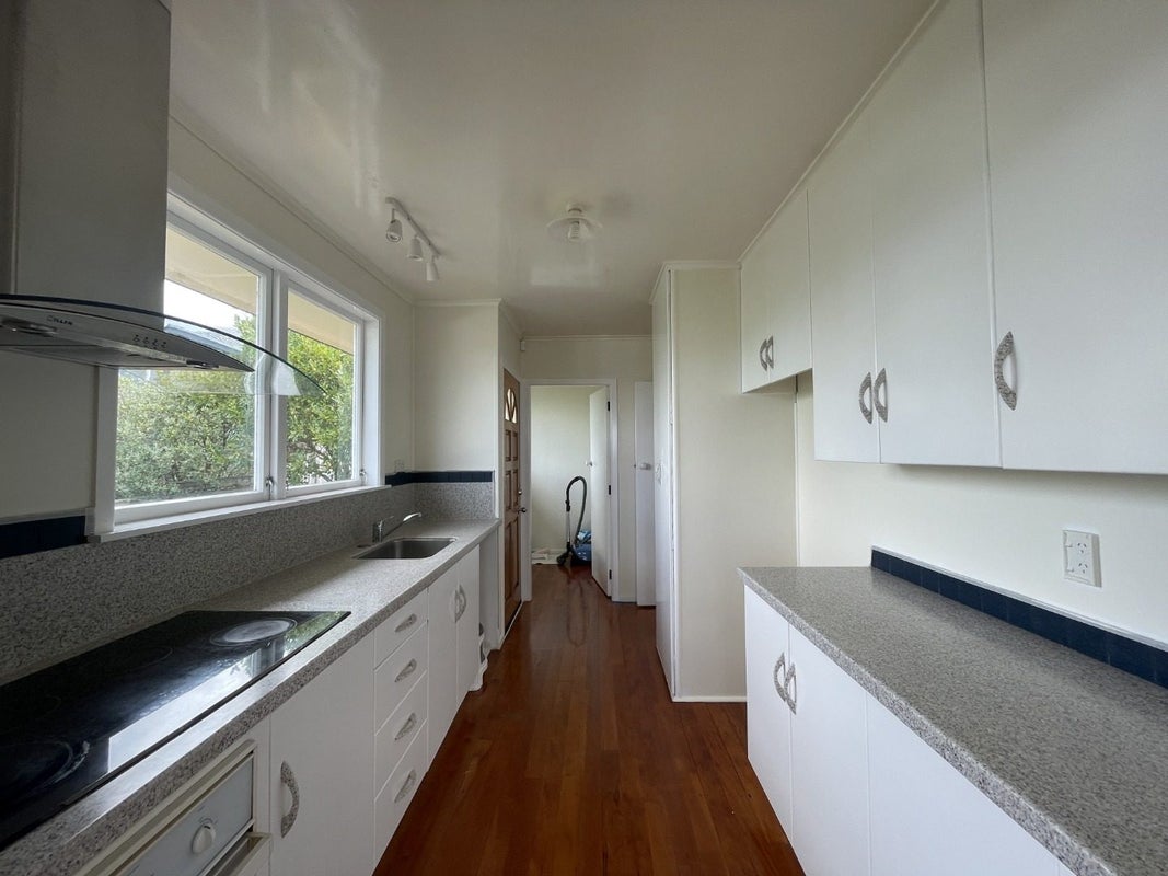 2/42 Bruce Road, Glenfield, Auckland - Carousel 2