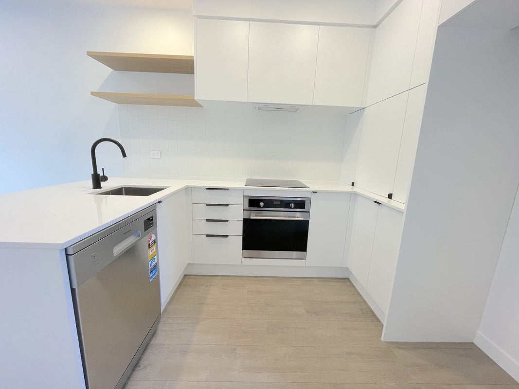 6/598 Te Atatu Road, Te Atatu Peninsula, Auckland - Carousel 2