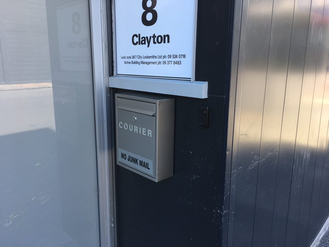 25/8 Clayton Street, Newmarket, Auckland - Carousel 2