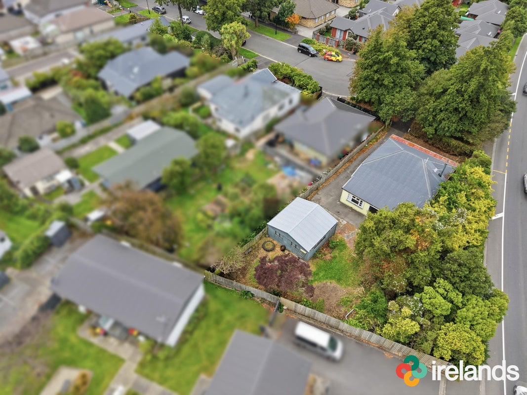 21 Defoe Place, Waltham, Christchurch - Carousel 15