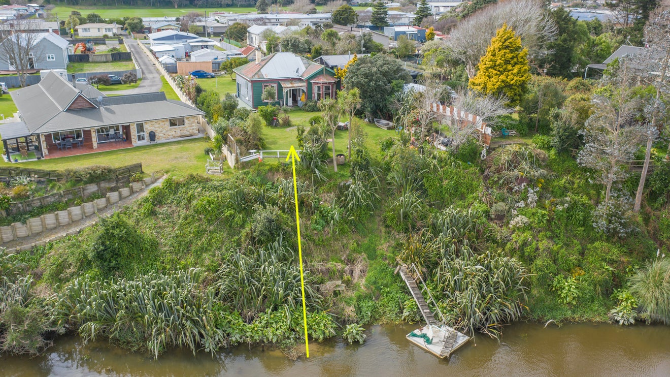 19A Ladys Mile, Foxton, Foxton - Carousel 1