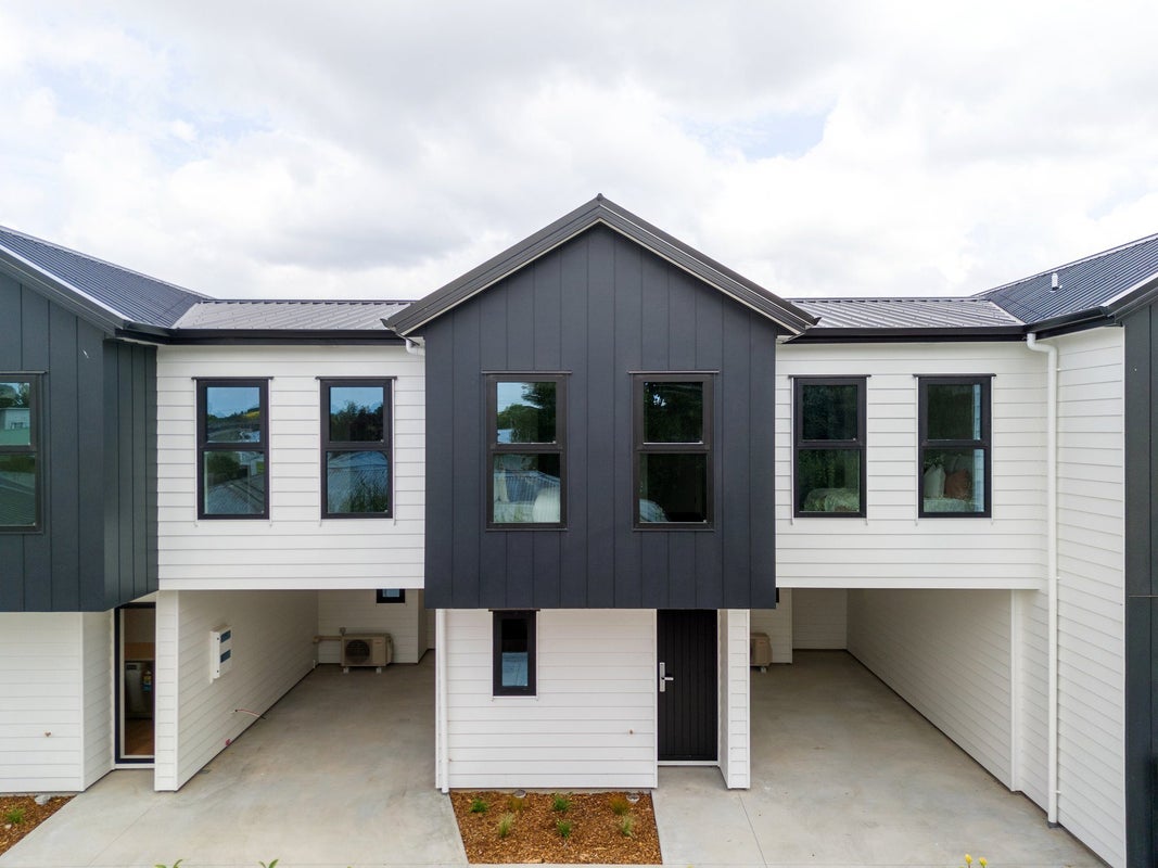 4/133 Silverdale Road, Silverdale, Hamilton - Carousel 1