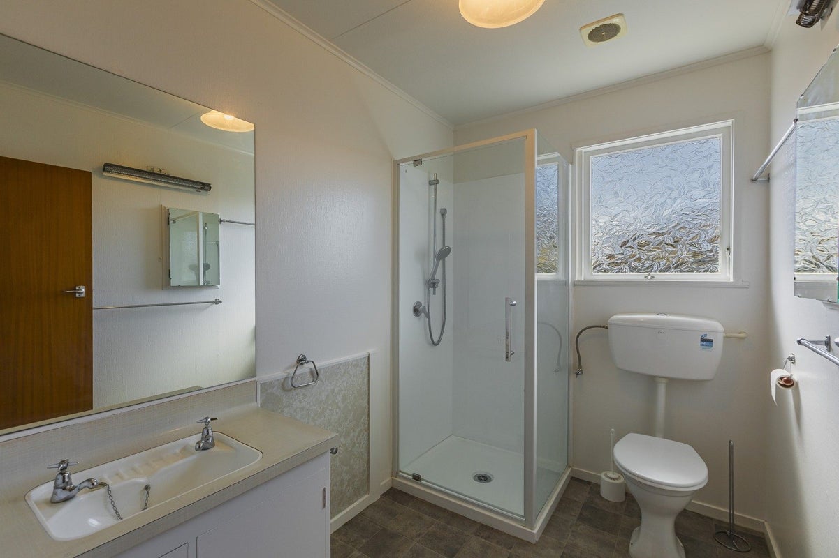 29C WHITE ST, TARADALE, NAPIER - Carousel 10