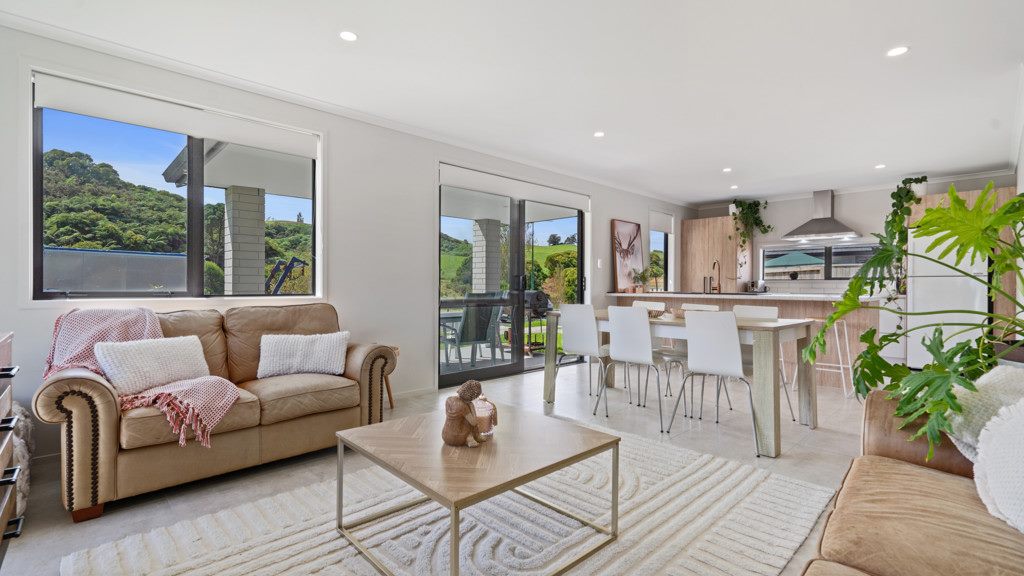 136 Adler Drive, Ohauiti, Tauranga - Carousel 2