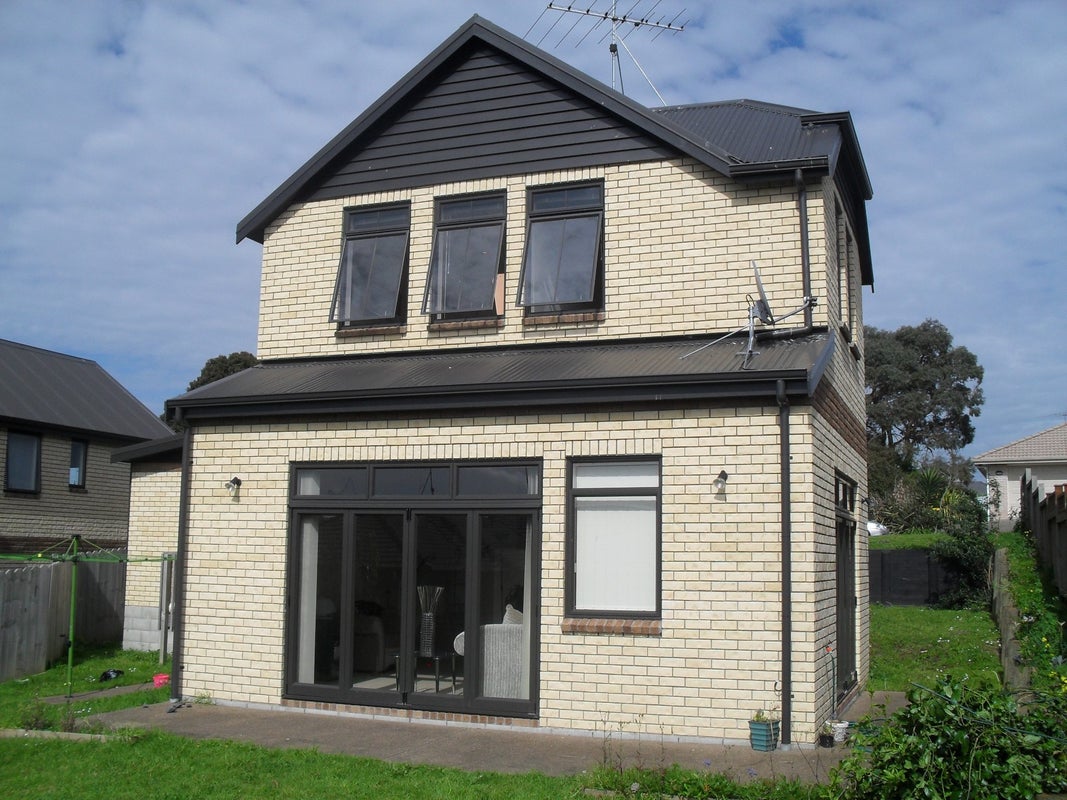 9 Cairnsvale Rise, Manurewa, Auckland - Carousel 2