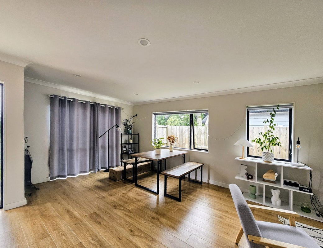 19 Earlywood Road, Takanini, Auckland - Carousel 2