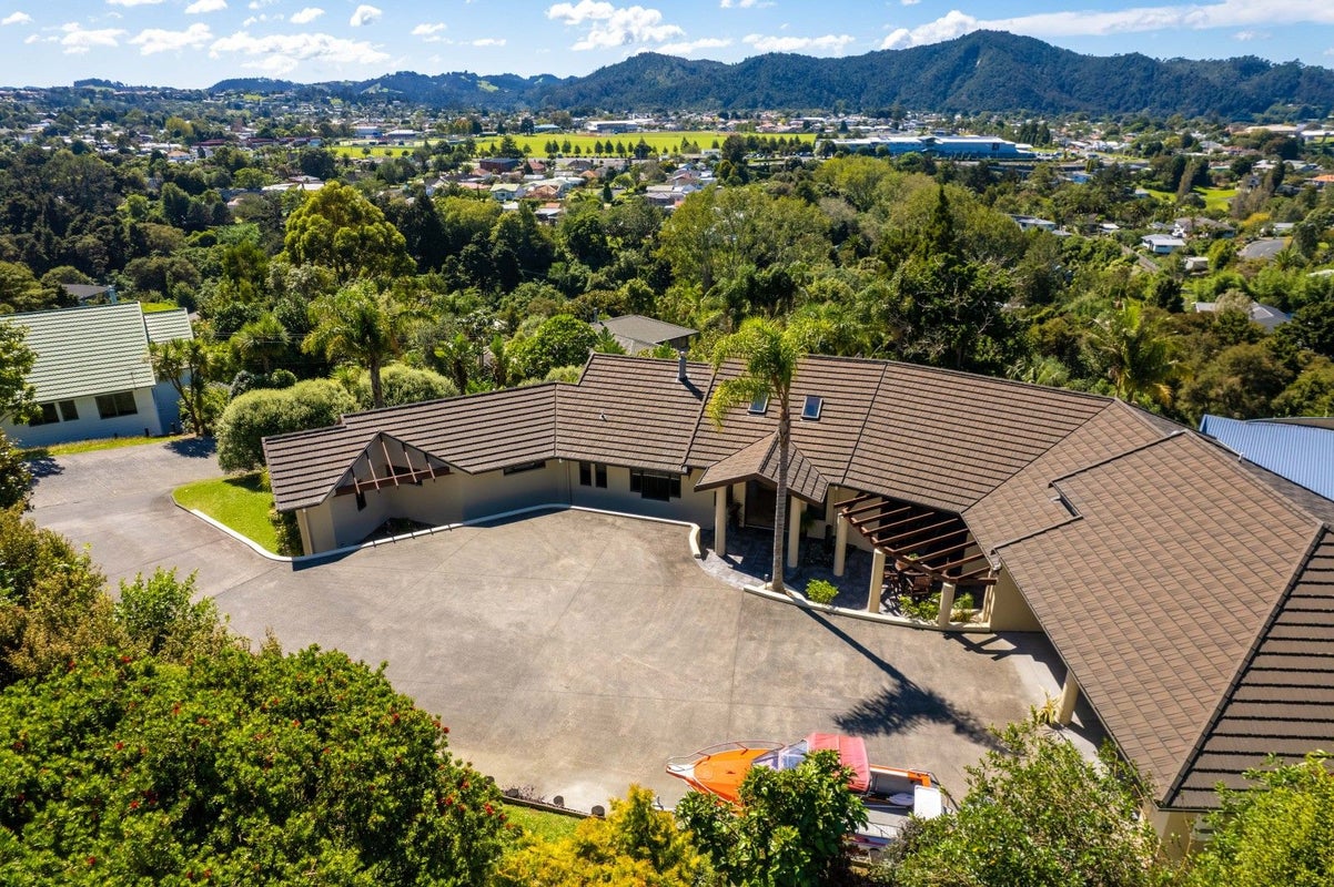3 Kensington Heights Rise, Kensington, Whangarei - Carousel 1