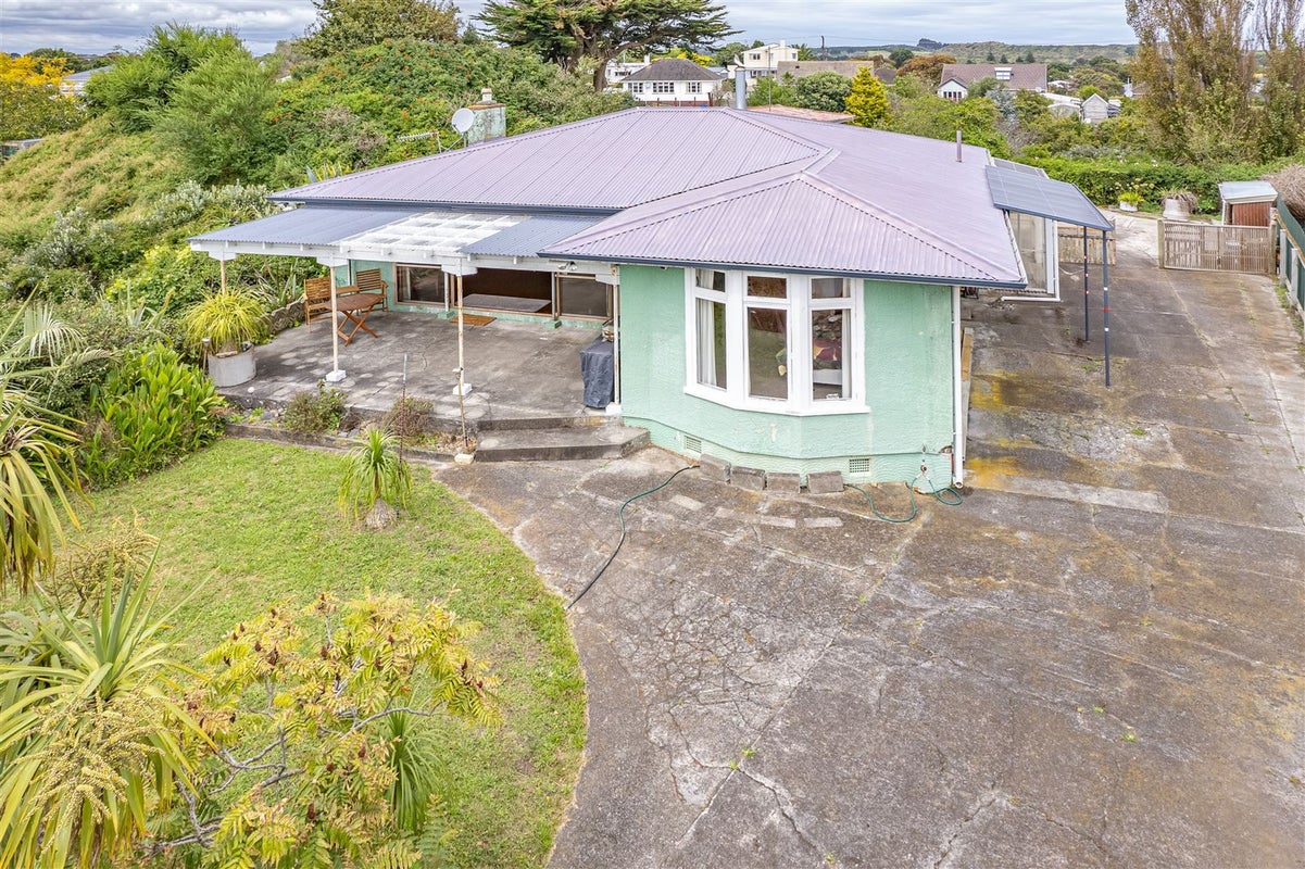 69 Alma Road, Gonville, Whanganui - Carousel 1