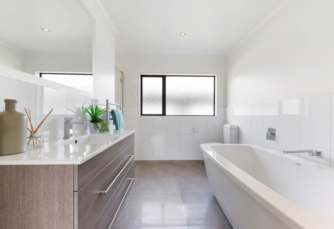 35 Silvana Drive, Flat Bush, Auckland - Carousel 12