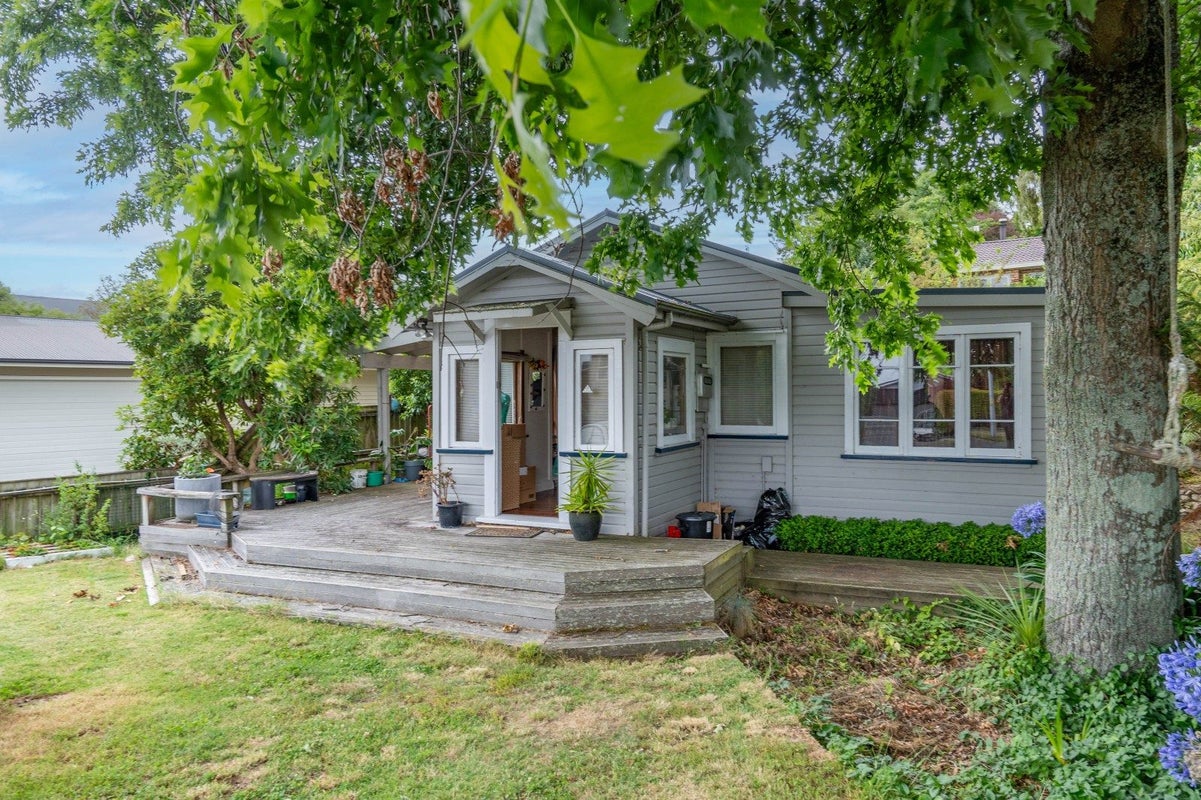 14 Kurupae Road, Hilltop, Taupo - Carousel 1