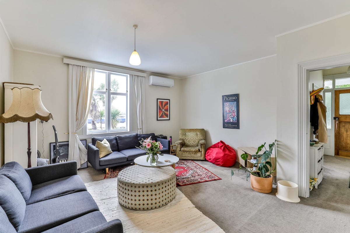 30A Tawari Street, Mount Eden, Auckland - Carousel 1