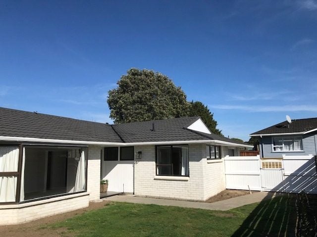 16B Awatea Avenue, Paraparaumu, Paraparaumu - Carousel 1