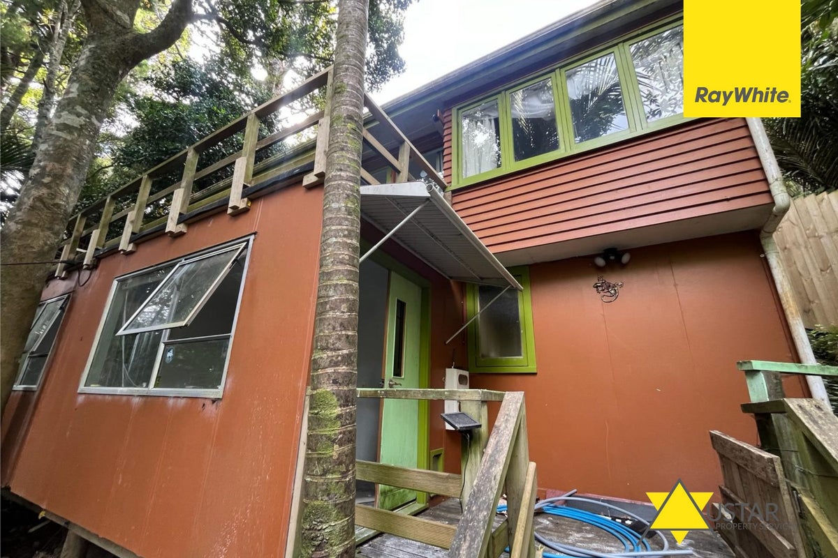 30 Ocean View Road, Huia, Auckland - Carousel 12