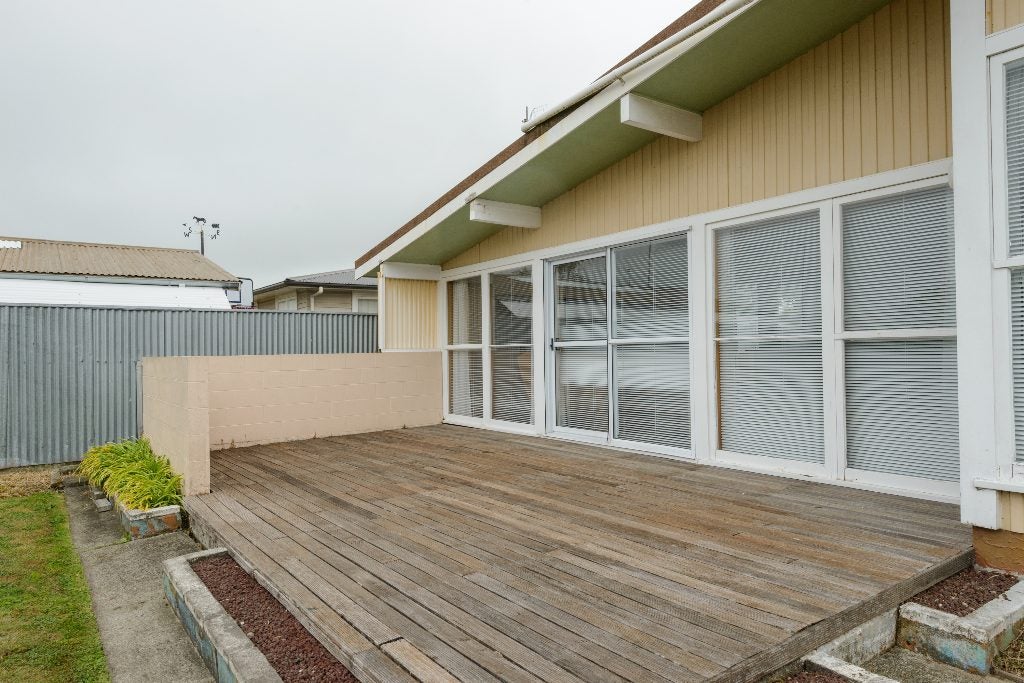 34 Aspiring Avenue, Milson, Palmerston North - Carousel 2