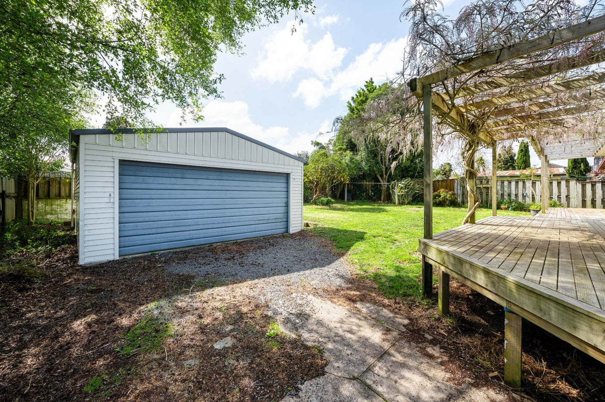 13 Minifie Avenue, Melville, Hamilton, Waikato - Carousel 2