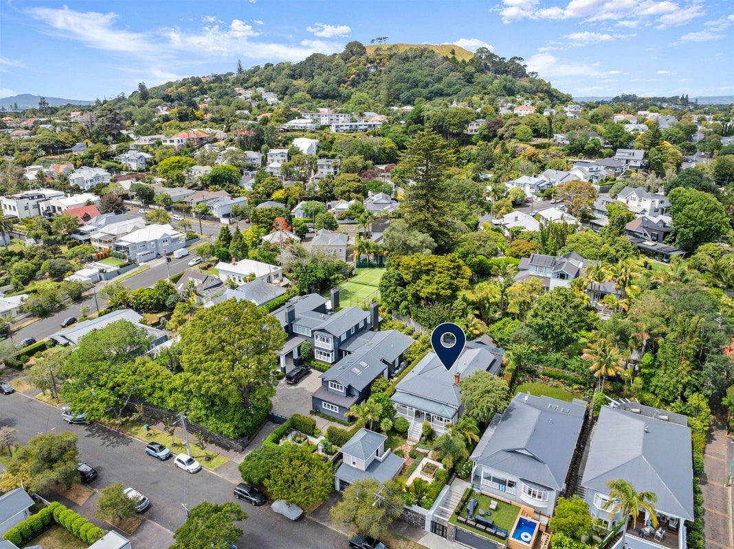 24 Pentland Avenue, Mount Eden, Auckland - Carousel 32