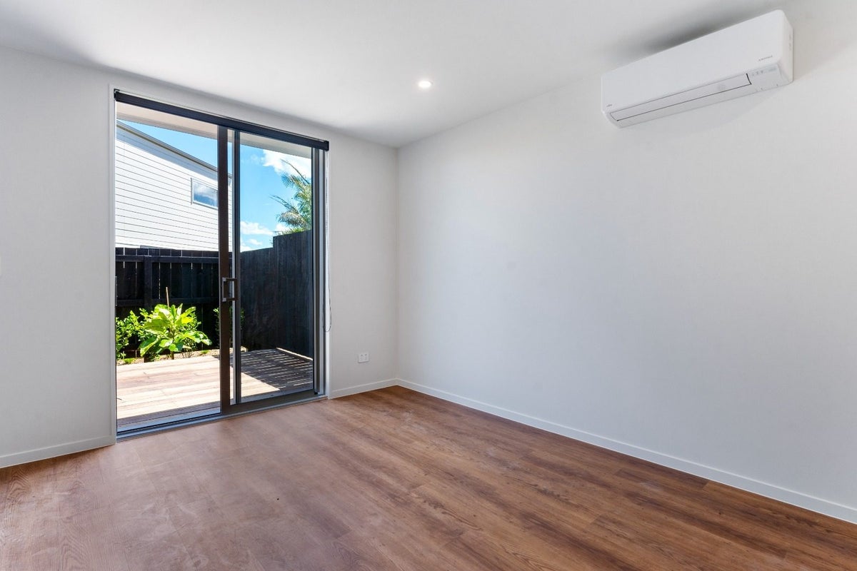 11/25 Tranent Road, Mangere, Auckland - Carousel 8